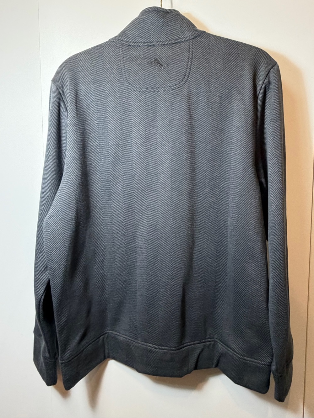NWT Tommy Bahama Men's Charcoal Gray Half-Zip Pullover Sweater Size MED - Picture 4 of 4